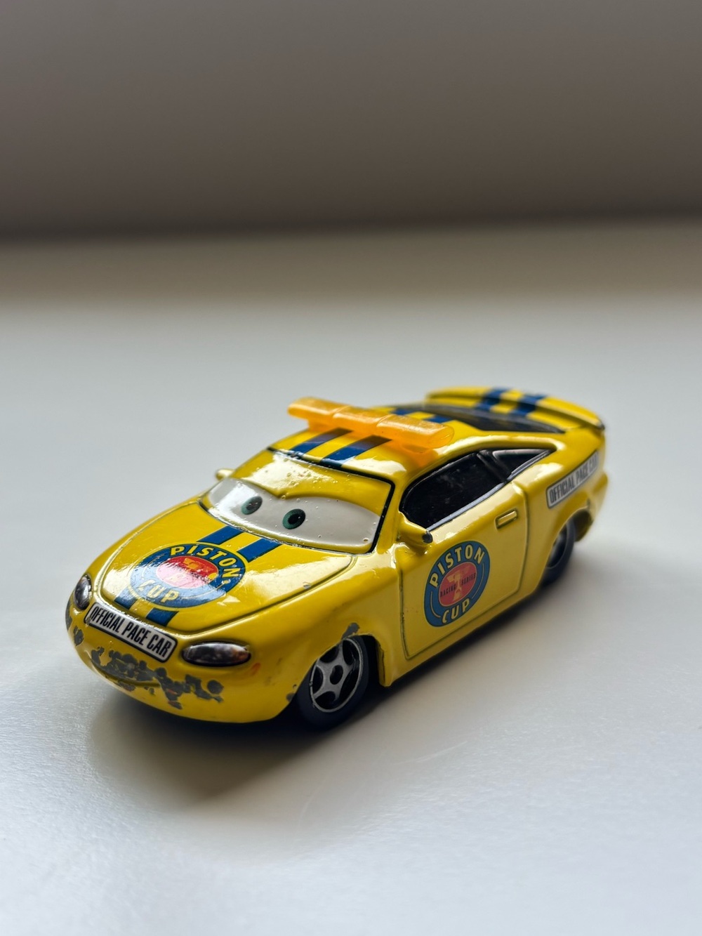 Disney Pixar CARS “Charlie checker” piston cup